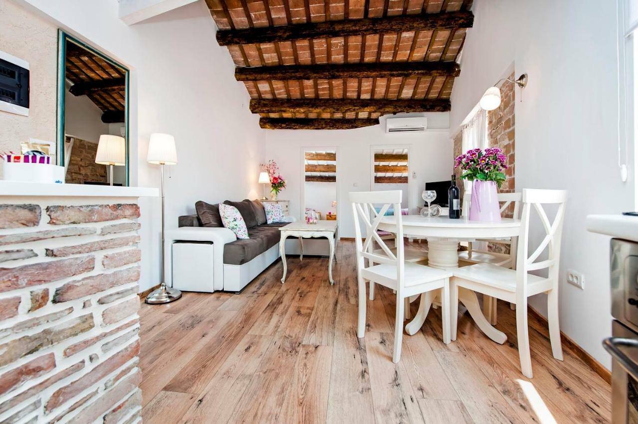 Apartment Casa Alek Ρόβινι Εξωτερικό φωτογραφία