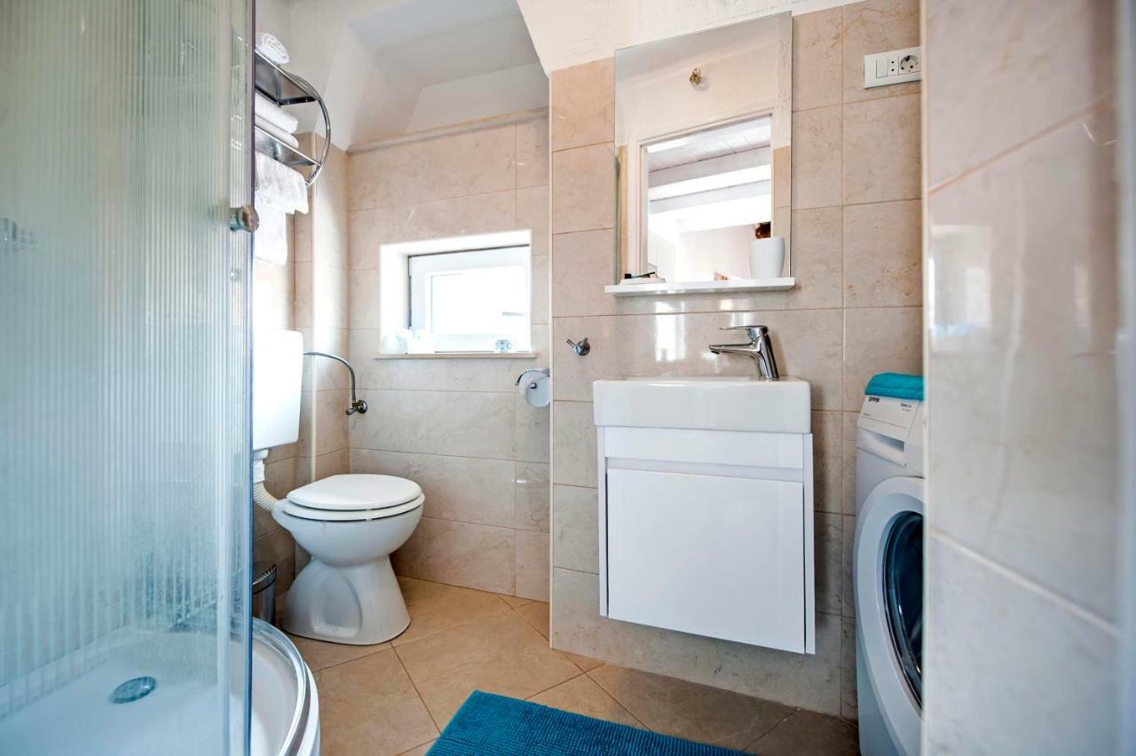 Apartment Casa Alek Ρόβινι Εξωτερικό φωτογραφία